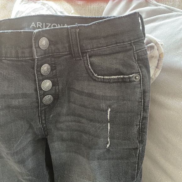 Girls Faded Black Stretch Jeans Size 10 - Picture 2 of 6